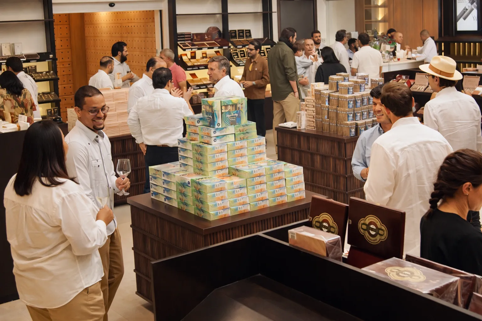 Why do thousands of aficionados trust Cigar Country?
